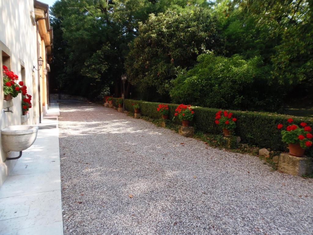 Relais Villa San Matteo ซานเปียโตร อิน กาเรียโน ภายนอก รูปภาพ